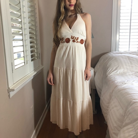 Posh Garden Dresses & Skirts - Solddd Outtt